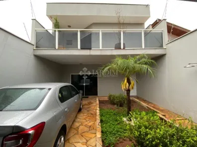 Sobrado com 3 Quartos à venda, 120m² no Água Branca, Piracicaba
