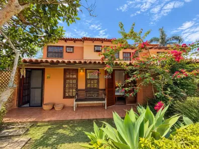 Casa de Condomínio com 4 Quartos à venda, 90m² no Geribá, Armação dos Búzios