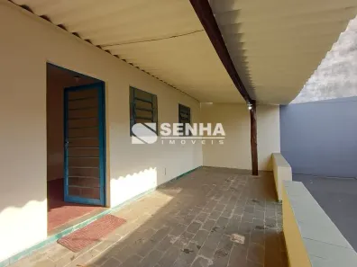 Casa com 2 Quartos para alugar, 60m² no Saraiva, Uberlândia
