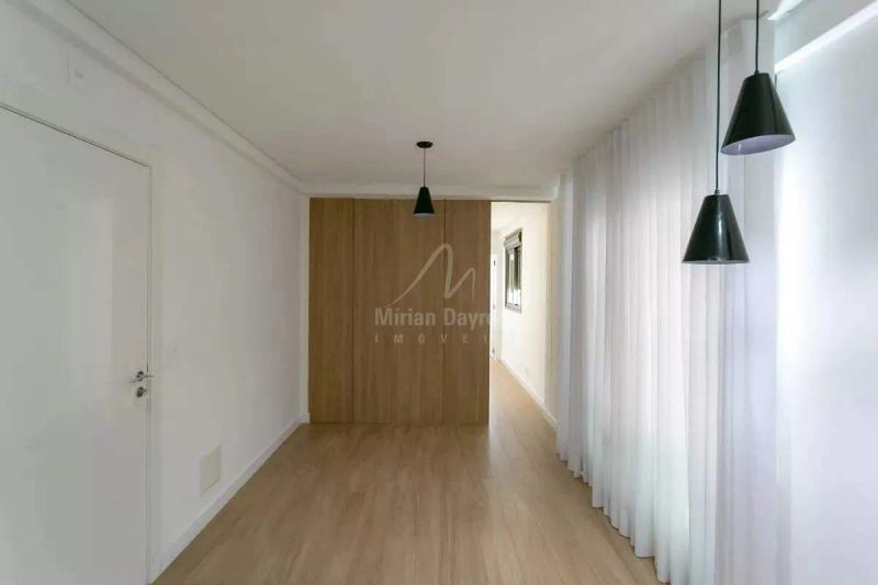 Apartamento com 1 quarto — Savassi, Belo Horizonte