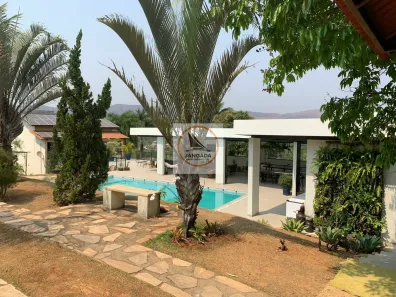 Casa de Condomínio com 5 Quartos à venda, 200m² no Quintas da Jangada - 2ª Seção, Ibirité