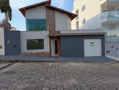 Apartamento com 3 Quartos para alugar, 220m² no Fazenda Vitali, Colatina