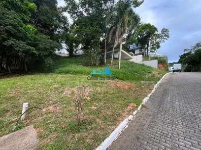 Lote/Terreno à venda, 700m² no Córrego Grande, Florianópolis