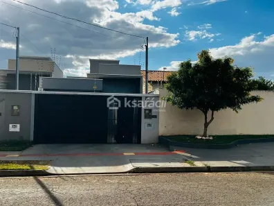 Casa com 2 Quartos à venda, 95m² no Pioneiros, Campo Grande