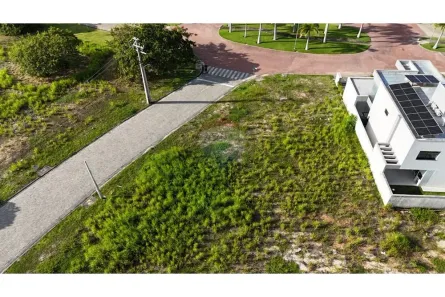 Lote/Terreno à venda, 535m² no Jacundá, Aquiraz