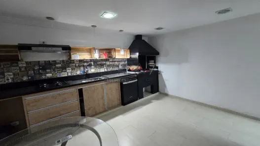 Casa com 3 Quartos à venda, 150m² no Jardim Ester Yolanda, São Paulo