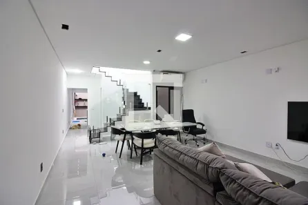 Casa com 3 Quartos à venda, 275m² no Independência, São Bernardo do Campo