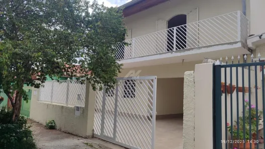 Sobrado com 3 Quartos para alugar, 180m² no Jardim Santa Genebra II (Barão Geraldo), Campinas