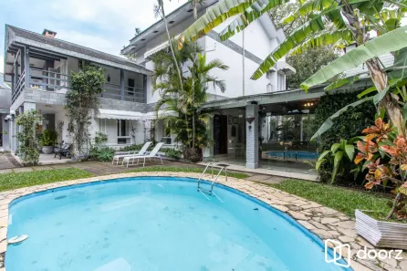 Casa com 4 Quartos à venda, 506m² no Ipanema, Porto Alegre