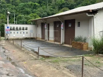 Ponto Comercial para alugar, 35m² no Itaipava, Petrópolis