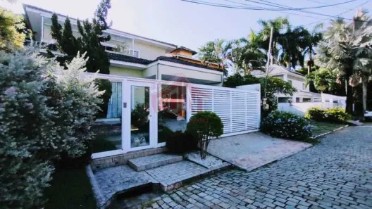 Casa de Condomínio com 4 Quartos à venda, 190m² no Maria Paula, Niterói