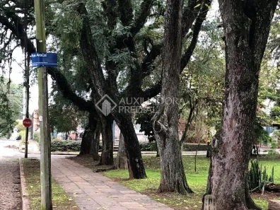Lote/Terreno à venda, 330m² no Vila Ipiranga, Porto Alegre
