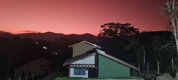 Casa com 3 Quartos à venda, 160m² no , Santo Antônio do Pinhal