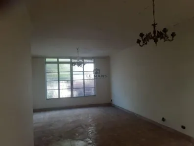 Casa com 4 Quartos à venda, 205m² no Centro, Piracicaba