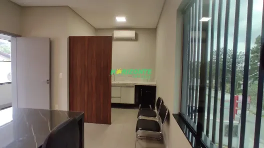 Sala Comercial para alugar, 28m² no Urbanova, São José dos Campos