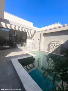 Casa de Condomínio com 3 Quartos à venda, 165m² no Residencial Jatobá, Presidente Prudente