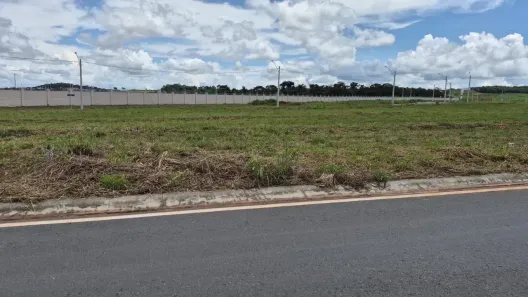 Lote/Terreno à venda, 275m² no Condomínio Vinhas, Senador Canedo