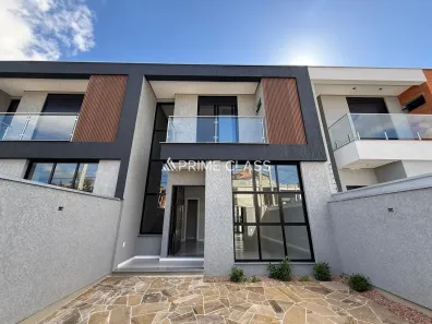 Sobrado com 3 Quartos à venda, 150m² no Igara, Canoas