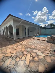 Casa com 3 Quartos à venda, 286m² no Jardim das Américas, Cuiabá