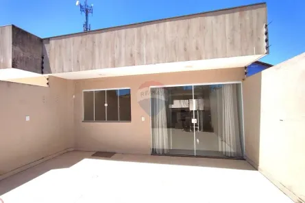 Casa com 2 Quartos à venda, 75m² no Loteamento Jardim Maily, Piúma