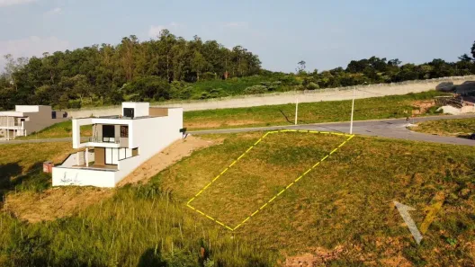 Lote/Terreno à venda, 301m² no Gramadão, Jundiaí