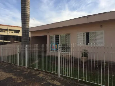Casa com 3 Quartos à venda, 180m² no Chácara Machadinho I, Americana