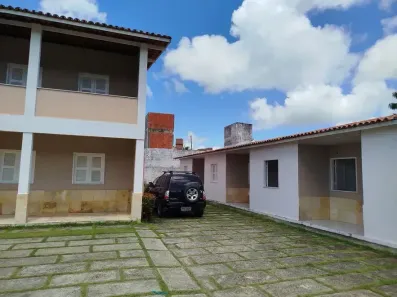 Casa de Condomínio com 2 Quartos para alugar, 57m² no Jacaúna, Aquiraz