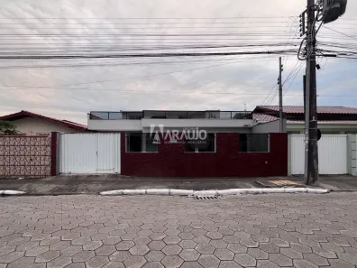 Casa com 3 Quartos à venda, 200m² no Cordeiros, Itajaí