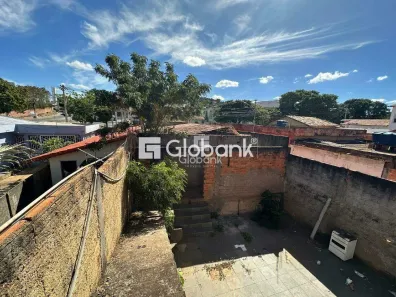 Ponto Comercial à venda, 306m² no Santos Reis, Montes Claros