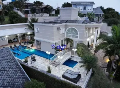Casa de Condomínio com 4 Quartos para alugar, 900m² no Residencial Euroville, Carapicuíba