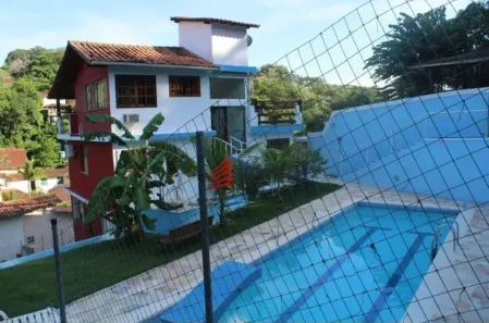 Casa com 3 Quartos à venda, 240m² no Vila Progresso, Niterói