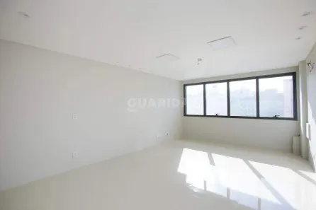 Sala Comercial para alugar, 31m² no Cristo Redentor, Porto Alegre