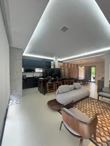 Casa de Condomínio com 3 Quartos à venda, 250m² no Aponiã, Porto Velho