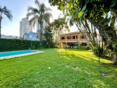 Casa com 4 Quartos à venda, 250m² no Enseada, Guarujá