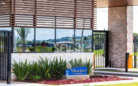 Lote/Terreno à venda, 300m² no Residencial Villa de León, Piratininga