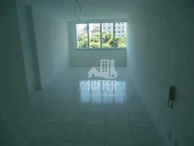 Sala Comercial à venda, 28m² no Centro, Niterói
