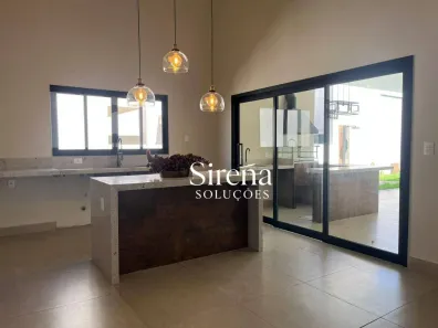 Casa de Condomínio com 3 Quartos à venda, 200m² no Secção A, Holambra