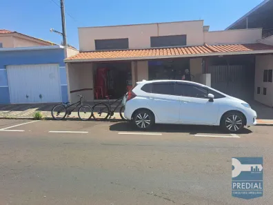 Imóvel Comercial com 2 Quartos à venda, 235m² no Parque Residencial Maria Stella Faga, São Carlos