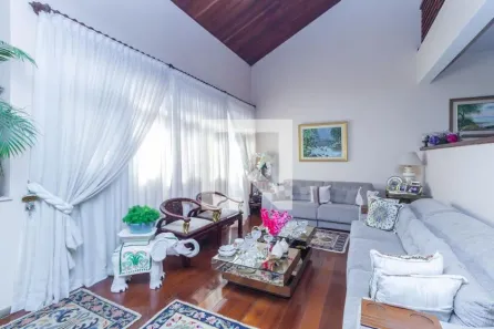 Casa com 5 Quartos à venda, 374m² no Mangabeiras, Belo Horizonte
