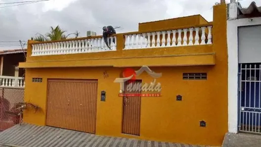 Casa com 3 Quartos à venda, 200m² no Vila Simone, São Paulo