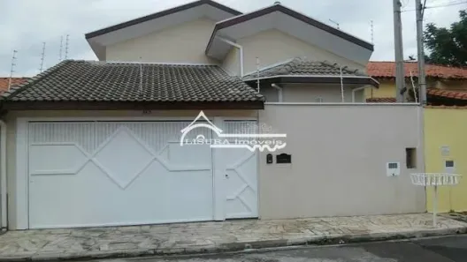 Casa com 3 Quartos à venda, 200m² no Cidade Jardim, Jacareí