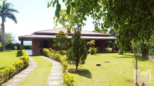Casa de Condomínio com 3 Quartos à venda, 300m² no Country R. Félix, Bom Jesus dos Perdões
