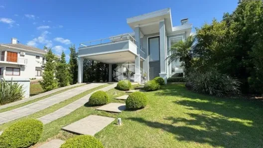 Casa de Condomínio com 4 Quartos para alugar, 338m² no Jardim Europa, Santa Cruz do Sul