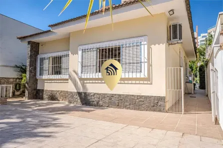 Casa com 3 Quartos para alugar, 250m² no Alto da Lapa, São Paulo