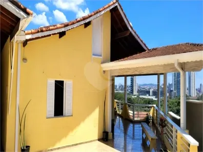Casa com 3 Quartos à venda, 325m² no Jardim Rodeio, Mogi das Cruzes