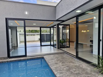 Casa com 4 Quartos à venda, 360m² no Moinho dos Ventos, Goiânia