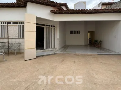 Casa com 3 Quartos à venda, 154m² no Centro, Aracaju
