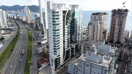 Apartamento com 4 Quartos à venda, 200m² no Meia Praia, Itapema