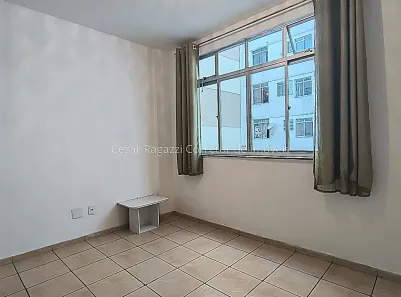 Kitnet com 1 Quarto à venda, 37m² no Centro, Juiz de Fora
