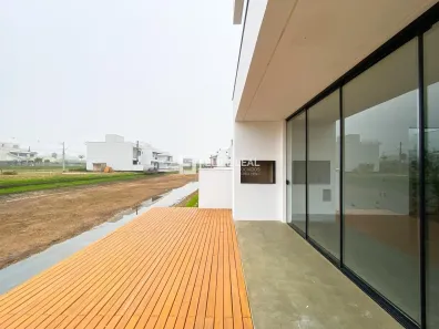 Casa de Condomínio com 2 Quartos à venda, 228m² no Beira Rio, Biguaçu